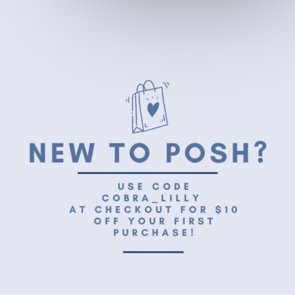 Brandy Melville Arden Hoodie - Picture 6 of 6